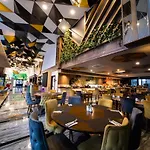 호텔 - Trabzon-east By Ihg 4*