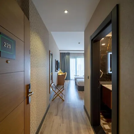 - Trabzon-east By Ihg Готель