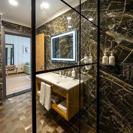 - Trabzon-east By Ihg 4* Trabzon