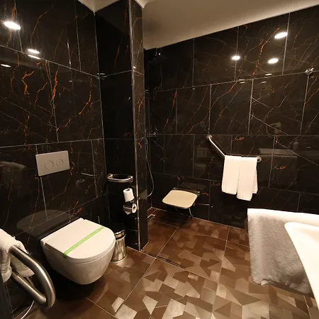 - Trabzon-east By Ihg Hotel